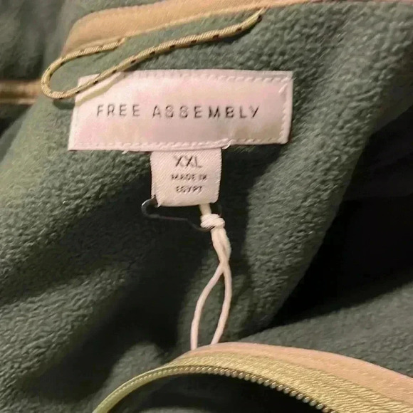 🆕 Free Assembly, Green Fleece Men’s Shirt, size 2X - Picture 7 of 7